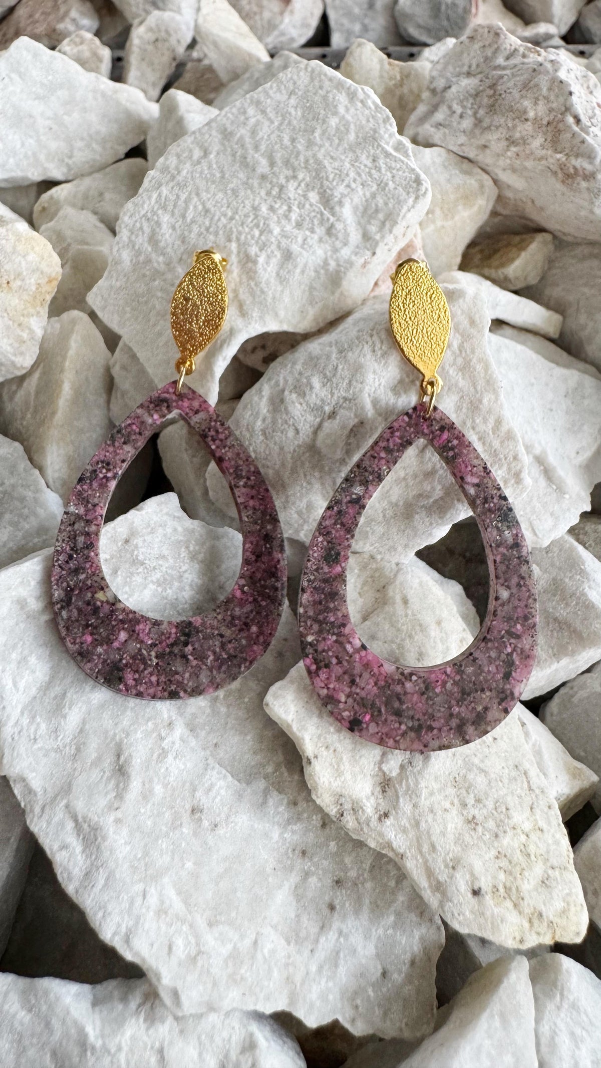 Aretes Gota Mineral Rosa