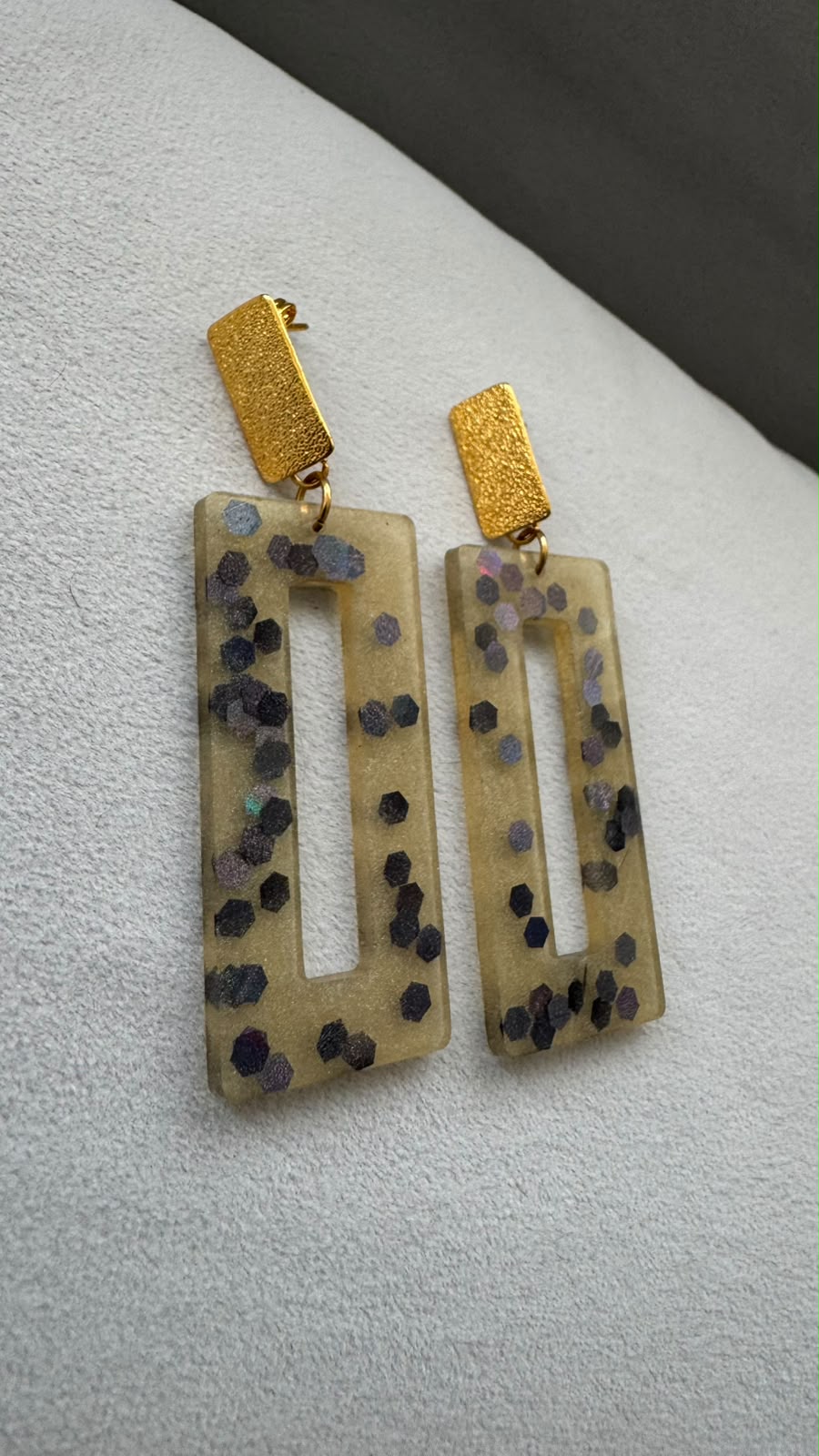 Aretes rectangulares con destellos