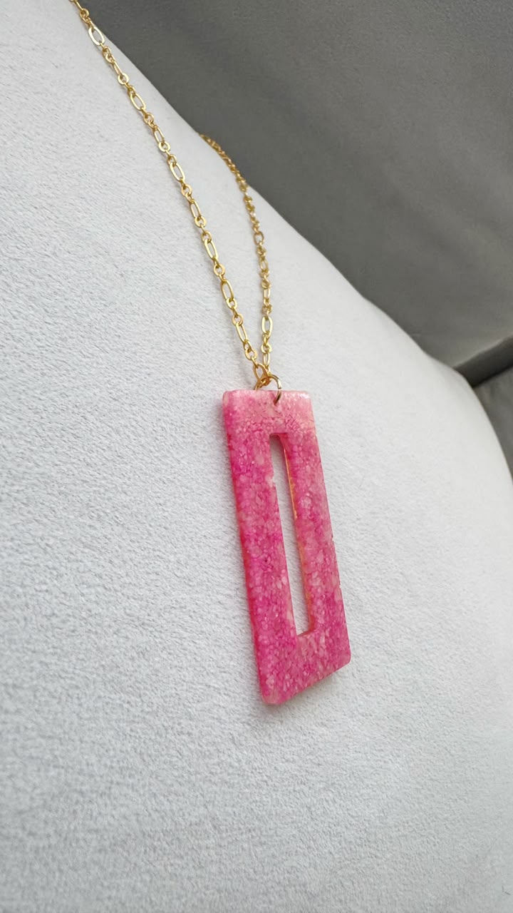 Collar Rectángulo Rosa