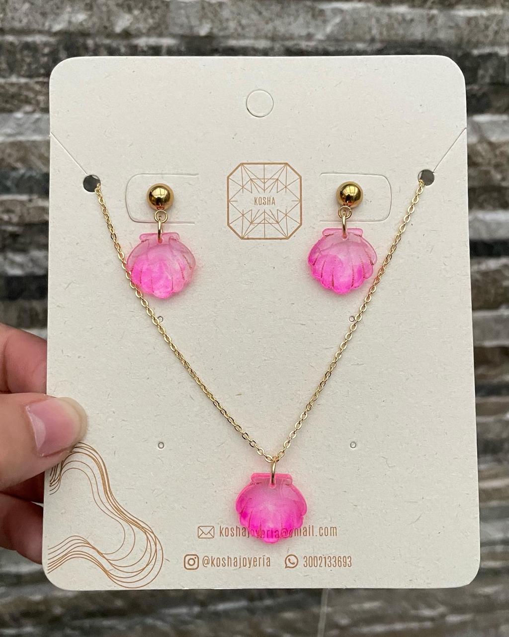 COLLAR + ARETES OSTRA