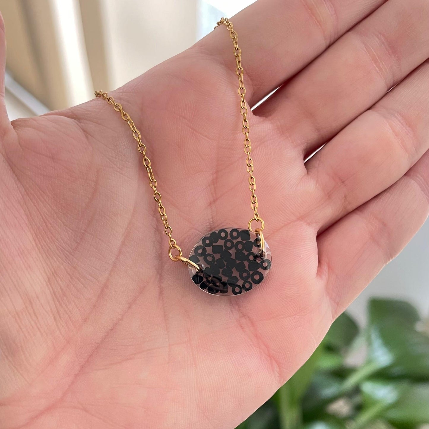 COLLAR OVALO